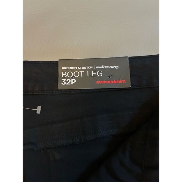 Avenue‎ Women's Petites Black Bootcut Denim Pants 32 NWT - Picture 5 of 13